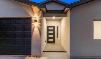 380 Deluvina Pl SW, Albuquerque, NM 87105