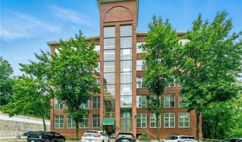 2 School St 133, Lincoln, RI 02802