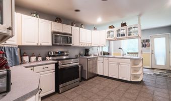 433 Foster Lake Rd, Blacksburg, SC 29702