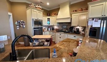 2102 Kuykendall Rd, Albertville, AL 35951