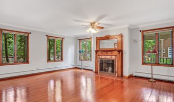 22806 W Loon Lake Blvd, Antioch, IL 60002