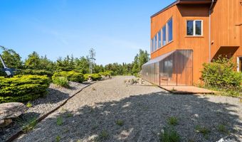 11411 Snowline Dr, Anchorage, AK 99507