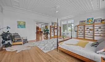 522 W 1st St, Ayden, NC 28513