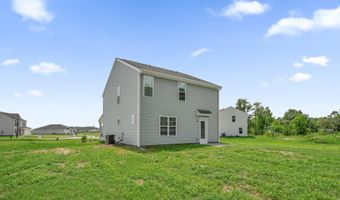97 Coachman Ln, Autryville, NC 28318