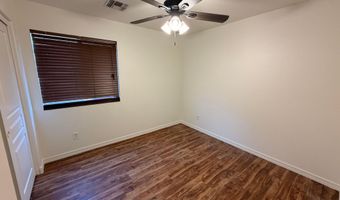 516 E Wolf Hollow Dr, Casa Grande, AZ 85122