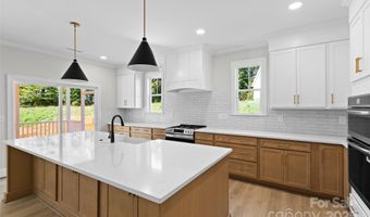 183 Arrow Glenn Ct, Advance, NC 27006