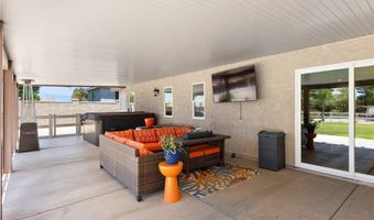 33127 Camelot Dr, Yucaipa, CA 92399