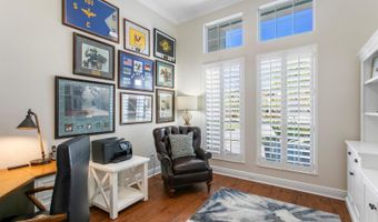 625 BALIBAY Rd, Apollo Beach, FL 33572