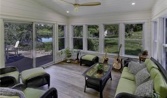 3 Redbird Dr, Agency, MO 64401