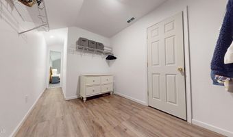 1880 Woodall Crest Dr, Apex, NC 27502