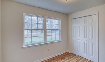 811 SUNSET Ter, Dover, DE 19904