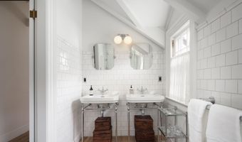 2073 Ny 82, Ancram, NY 12502