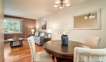 800 EVERGLADE Dr, Cheyenne, WY 82001