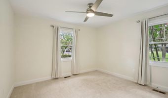 12213 WESTMONT Ln, Bowie, MD 20715