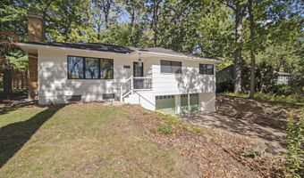 1122 Mixtwood St, Ann Arbor, MI 48103
