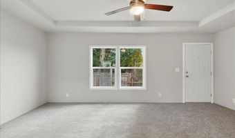 20815 WALNUT St, Aurora, OR 97002