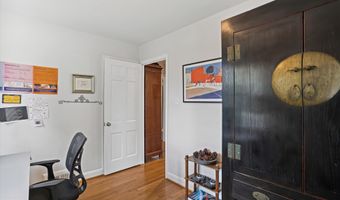 8810 LOWELL St, Bethesda, MD 20817