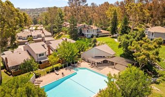 6519 E Camino Vis 4, Anaheim, CA 92807