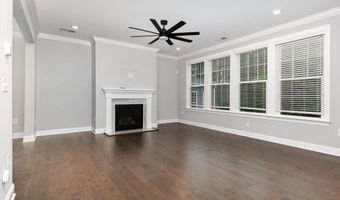 2914 Farmhouse Dr, Apex, NC 27502