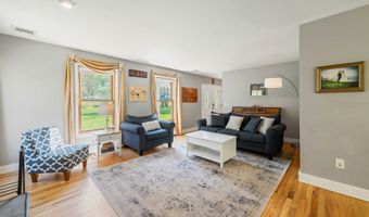225 Bethmour Rd, Bethany, CT 06524