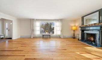 201 Clyde Rd, Bangor, ME 04401