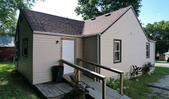 713 E Benton Ave, Ava, MO 65608