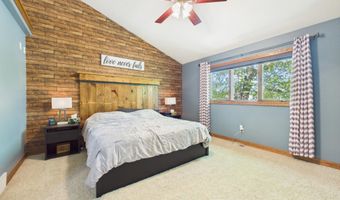 1600 S Parkview Blvd, Brandon, SD 57005