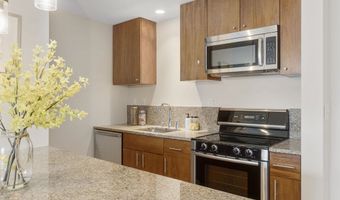 16 Miner St 506, Boston, MA 02215