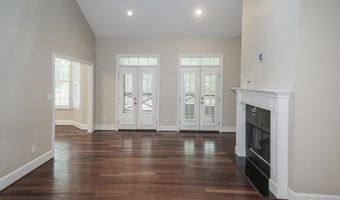 151 Mockingbird Ln, Atmore, AL 36502