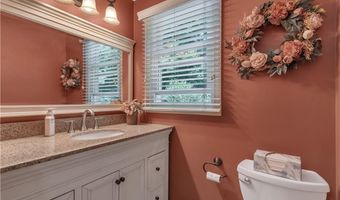 27 Fairway Dr, North Kingstown, RI 02852