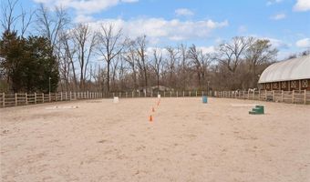 15811 Jedberg Ln, Ballwin, MO 63021