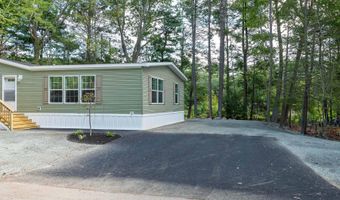 3 Alison Cir, Hampton, NH 03842