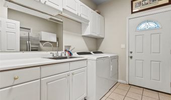 99-670 Aliipoe Dr, Aiea, HI 96701