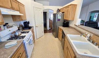 652 Jennys Ln, Fernley, NV 89408
