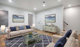 1325 BARNABY Ter SE, Washington, DC 20032