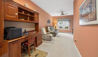 13 Stonegate Cir, Cheshire, CT 06410
