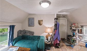 317 N Winooski Ave, Burlington, VT 05401
