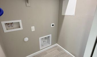 3105 W Green Park Dr, Benson, AZ 85602