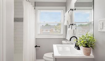 643 BRISBANE Rd, Baltimore, MD 21229
