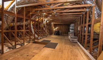 616 HEMLOCK St, Brookings, OR 97415