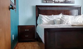 919 22nd St NW, Albuquerque, NM 87104