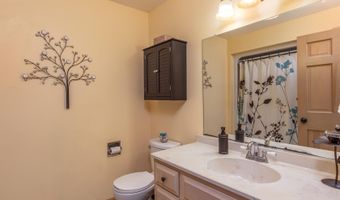 W2567 RIDGEBROOK Court, Appleton, WI 54915
