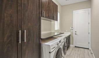 5205 E BARWICK Dr, Cave Creek, AZ 85331