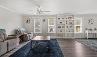 1032 Virginia Ave, Bauxite, AR 72011