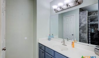 1530 Windy Oaks Dr, Aransas Pass, TX 78336