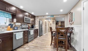 609 Old Brick Rd, Auburn, IN 46706