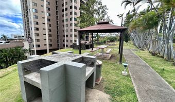 98-501 Koauka Loop A1805, Aiea, HI 96701