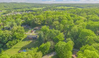 1512 Brentwood Dr, Athens, TN 37303