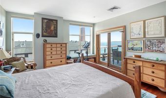 345 Thames St 407 N, Bristol, RI 02809
