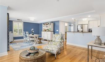 20 Narragansett Ave 602, Narragansett, RI 02882